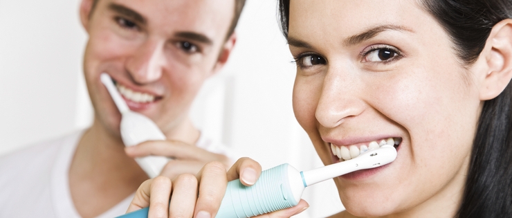 Dental Health Article by Dr Emma - "Power Brushing"